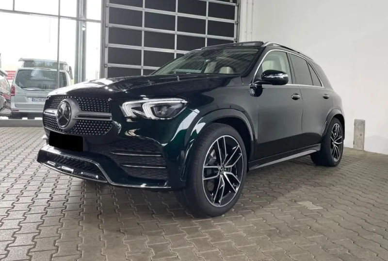 Mercedes-Benz GLE 400 d 4Matic =AMG Line= Night Package/Pano Image 3