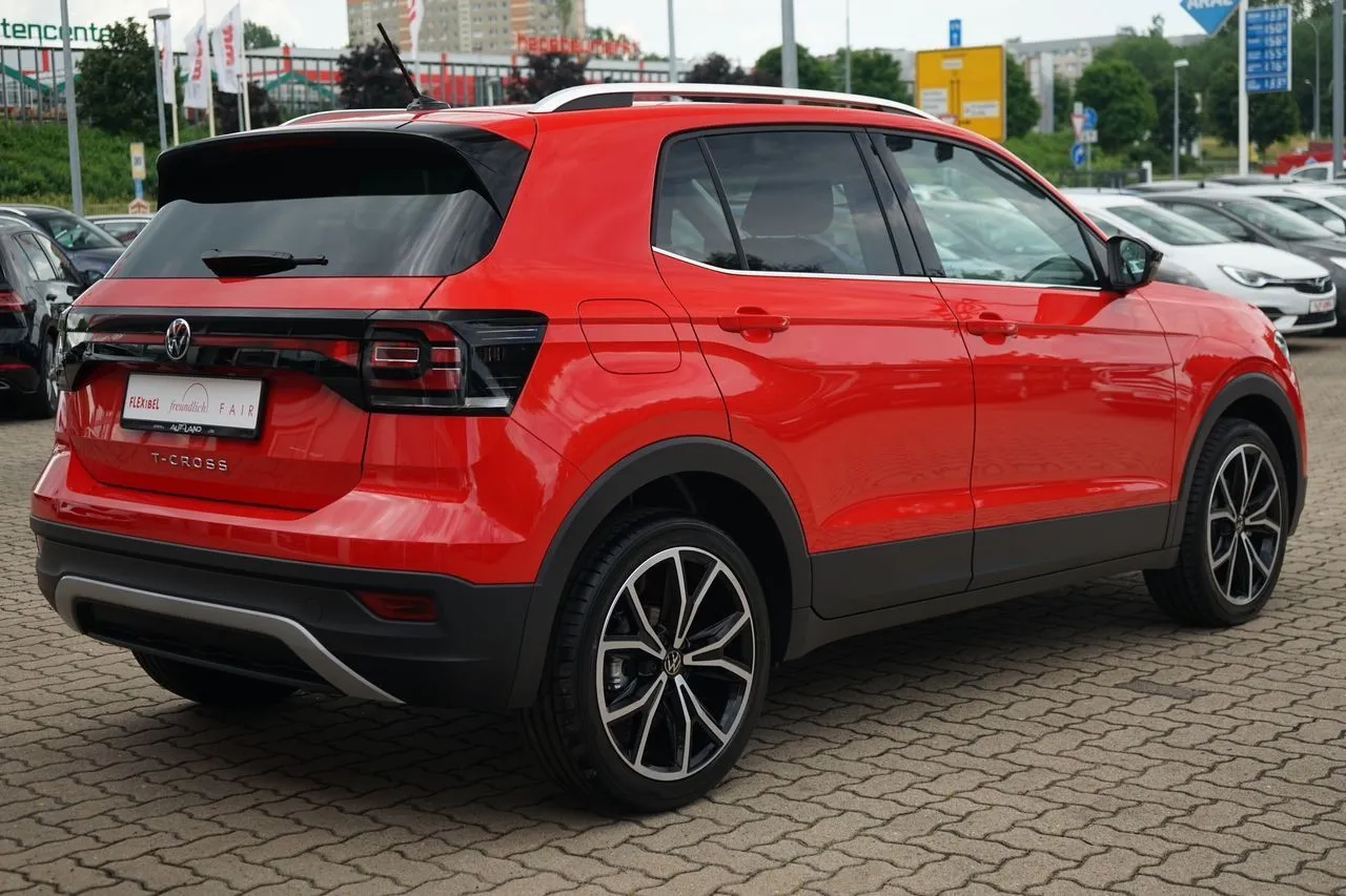 Volkswagen T-Cross 1.0 TSI DSG Navi...  Image 4