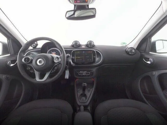 SMART forfour Image 5