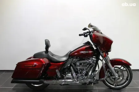 Harley-Davidson FLHXS